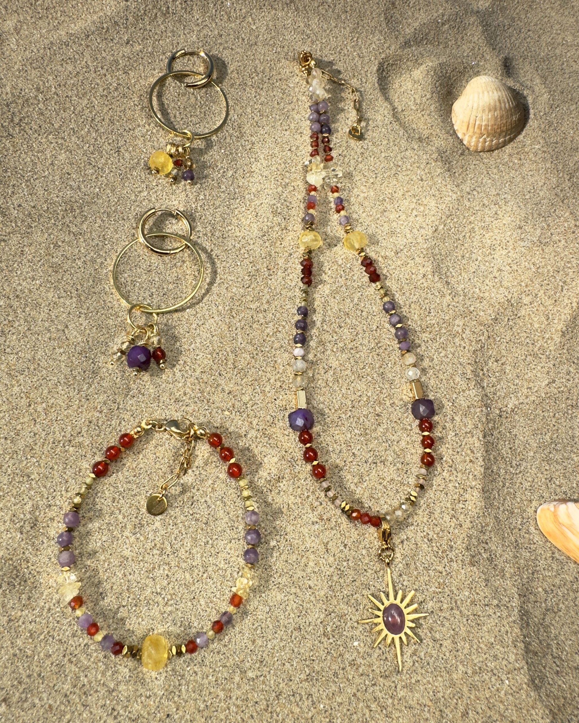 VELVET FIRE- Cornelia bracelet