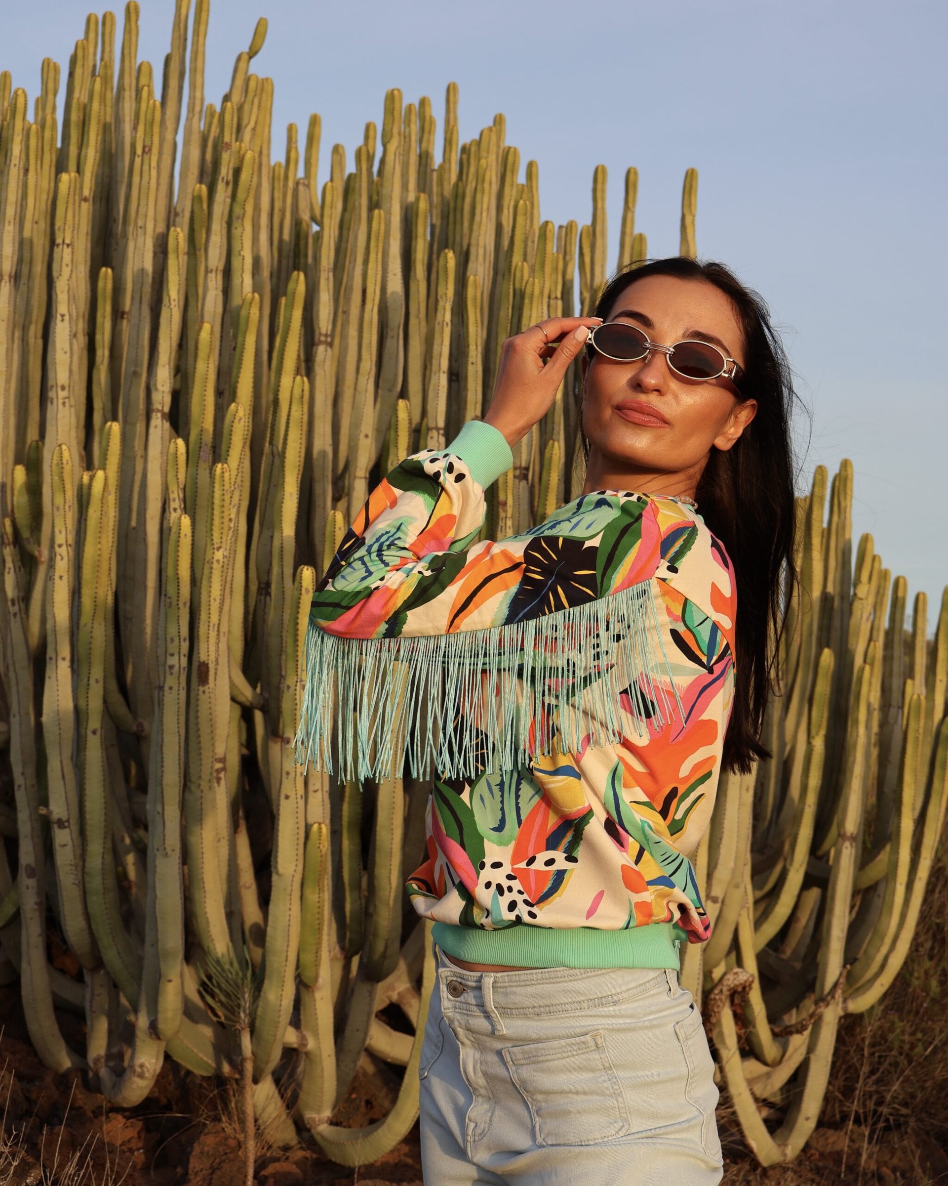 CAROLINE VIBRANT JUNGLE SPIRIT– TROPICAL BREEZE